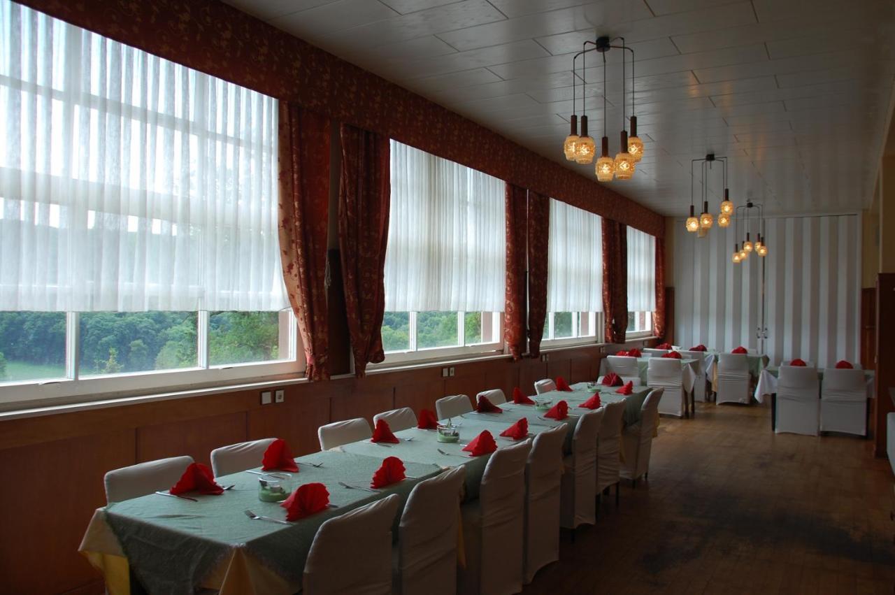 Hotel Pension Frankfurter Hof Homberg (Ohm) Exterior photo