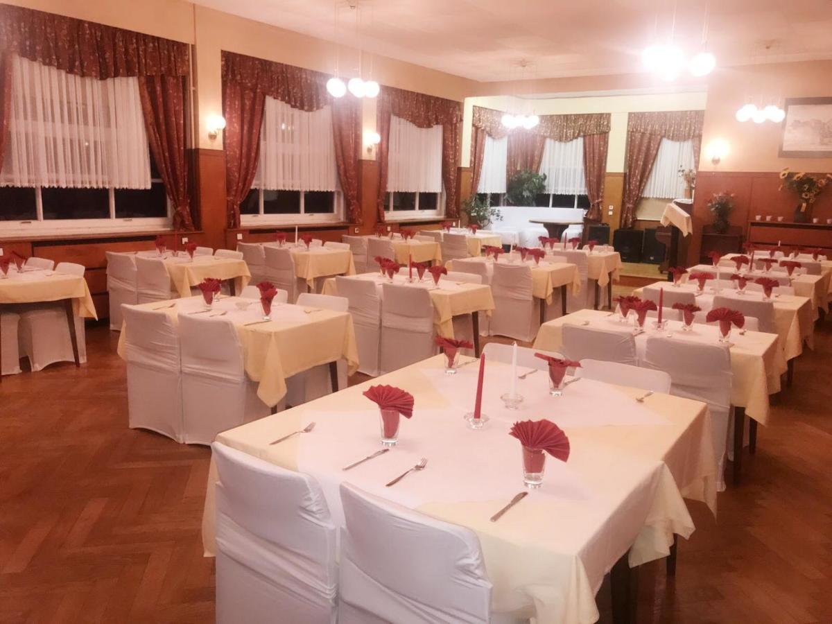 Hotel Pension Frankfurter Hof Homberg (Ohm) Exterior photo